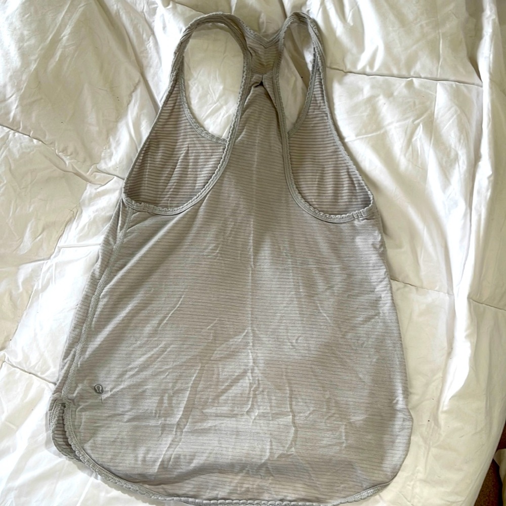 Lululemon tank top
